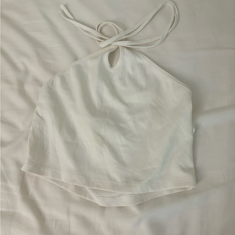 ZARA Whute Halter Top
Size: M
Great condition!
#ZARA #Haltertop #halter #croptop